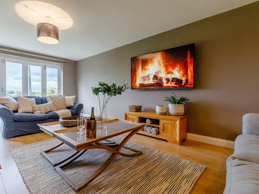 Molton House - Image 1