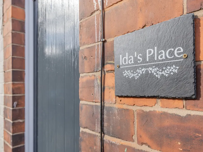 Ida's Place - UK39577 - Image 1