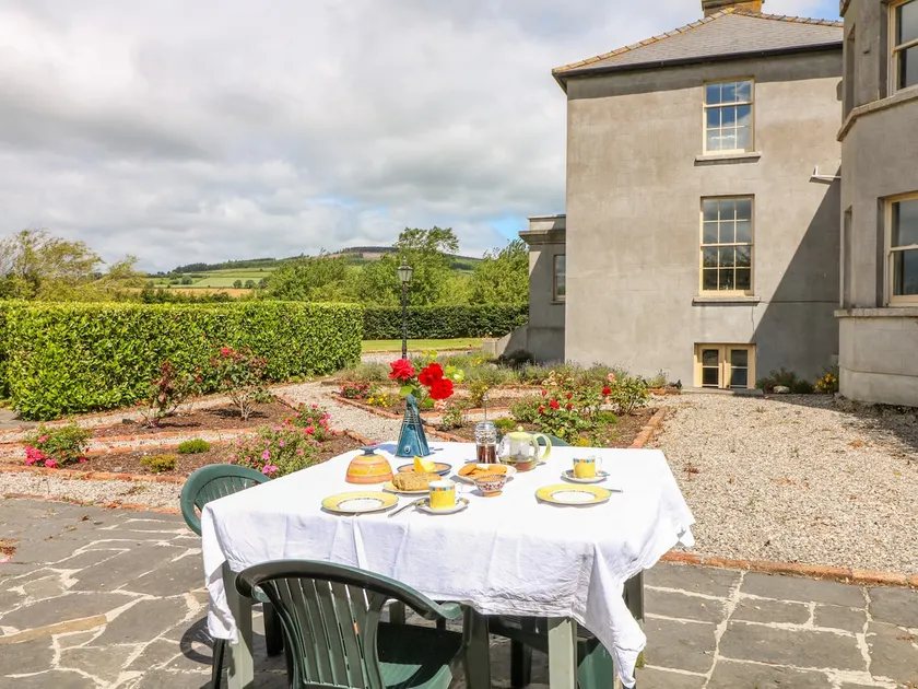 The Lodge at Raheengraney House - Image 1