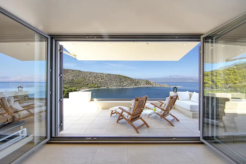 Crystal View Villa - Image 1