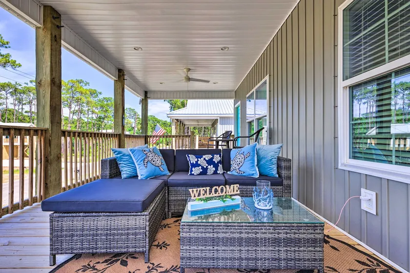 Dauphin Island Retreat: 2 Blocks to Beach! - Image 1