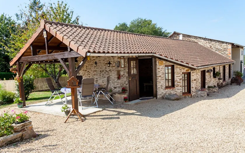 Maple Tree Gite 2 bed - Image 1