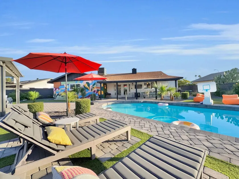 Mira El Mural! Sleeps 10, Old Town Close, Hot Pool - Image 1