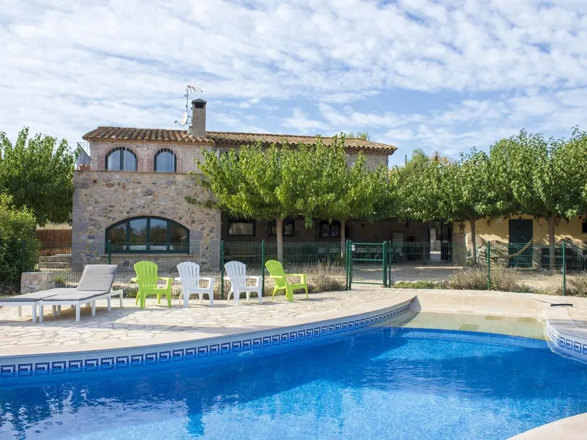 Costa Brava Apartment, Casa Empordà, private pool, barbecue, beaches - Image 1