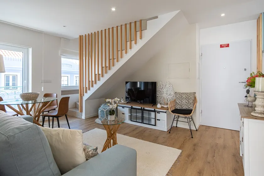 Skyline Atlantic View Duplex 50m to Beach - Image 1