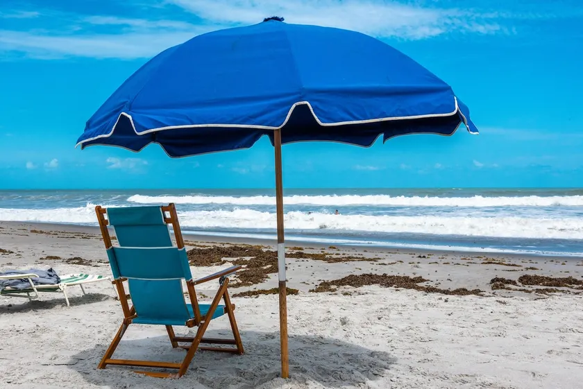 Direkt am Meer und am Strand in der Innenstadt von Cocoa Beach, kostenloses WLAN - Image 1