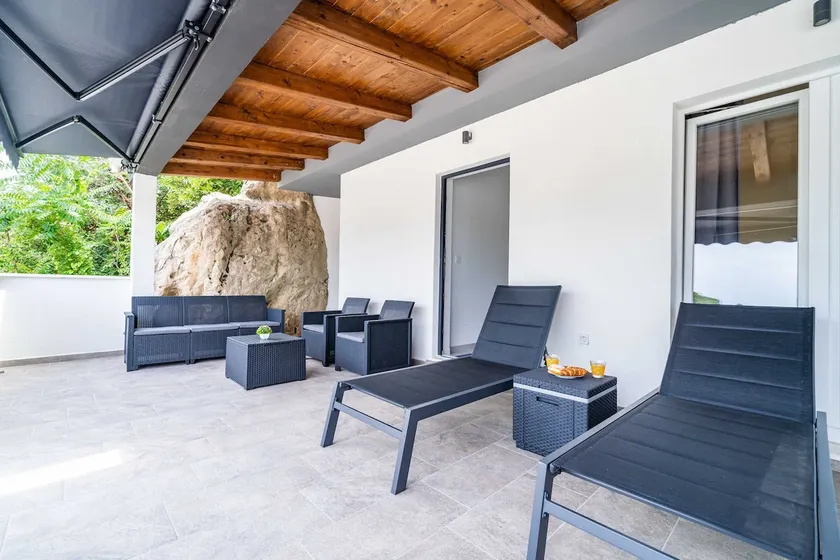 Geheimtipp „ Apartment “ – „ Apartment “ mit zwei Schlafzimmern, Terrasse und Meerblick - Image 1