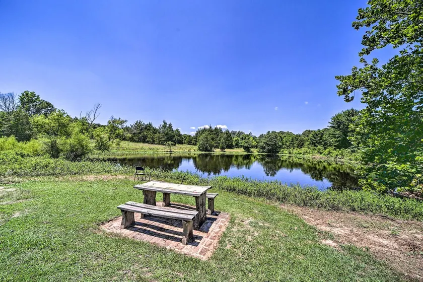 Stunning Oklahoma Home ~ 3 Mi to Spiro Mounds - Image 1
