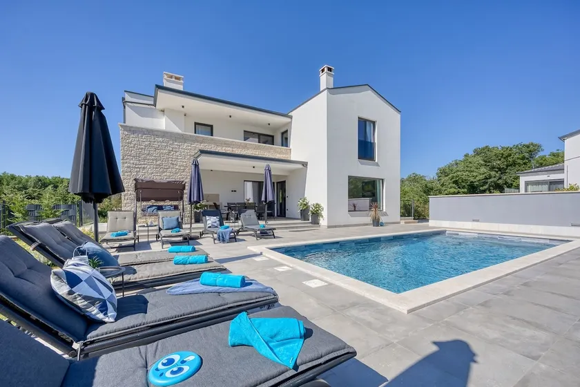 Villa Nona - Image 1