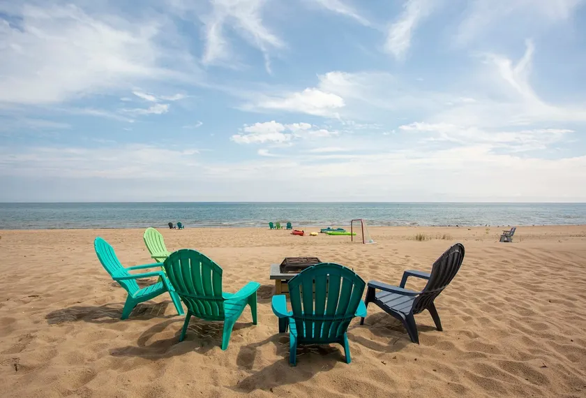 Lake Huron Cottage 6 - 3 Bed 1 Bath - Image 1