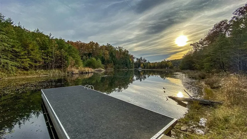 Irish Lullaby-Nearby Pond, Hot tub, Wi-Fi - Image 1
