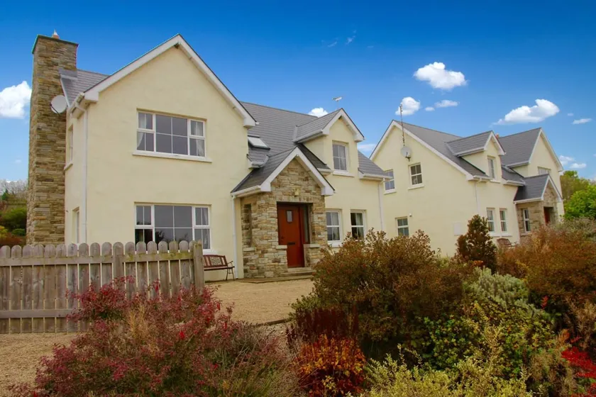 Spacious Ardglass Cottage by the sea - Image 1