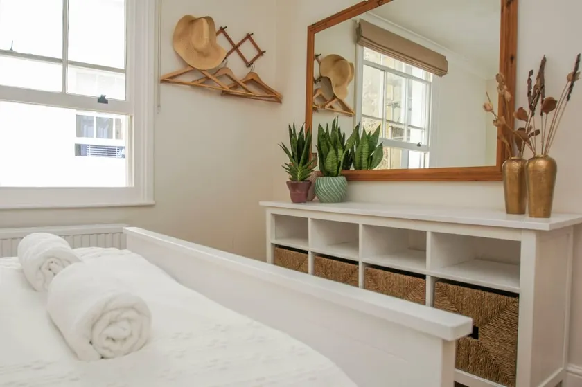 Waterloo Apartment - by Brighton Holiday Lets - Image 1