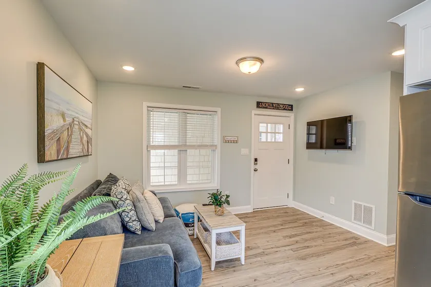 Wildwood Condo w/ Pool Access, Walk to Beach - Image 1