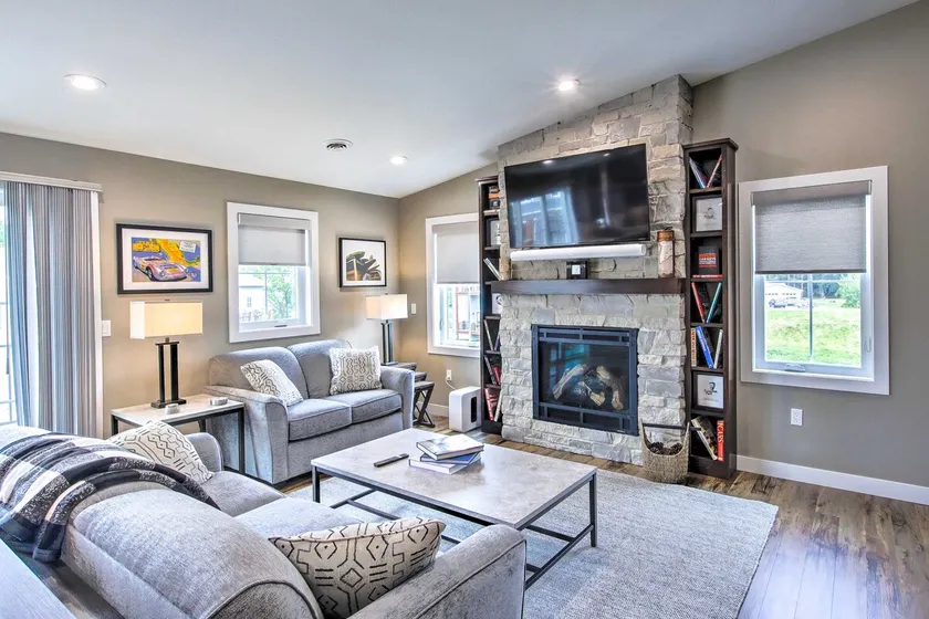 Chic Plymouth Townhome < 1 Mi to Road America - Image 1