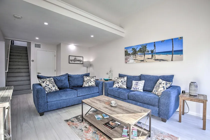 Canal-Front Condo: Walk to Downtown Ft Lauderdale! - Image 1