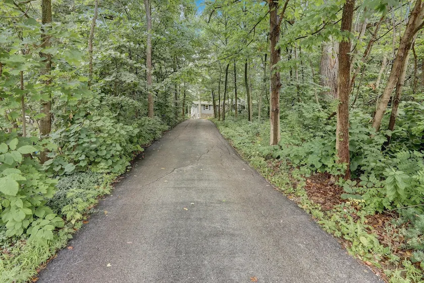 Muskego Hideaway on 2 Acre Lot - Image 1