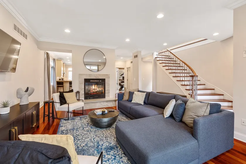 Gorgeous Birmingham Residence w/ Home Gym - Image 1