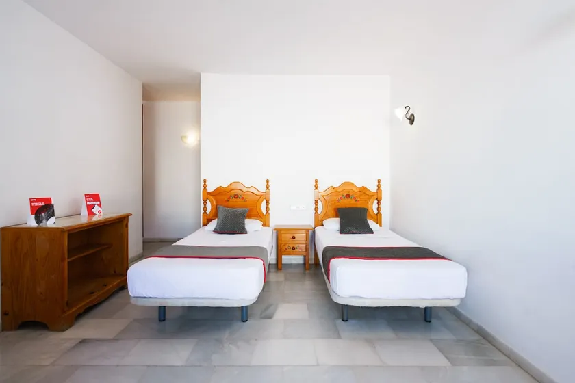 Pepe Mesa, Apartment with 2 single beds 2 - Image 1