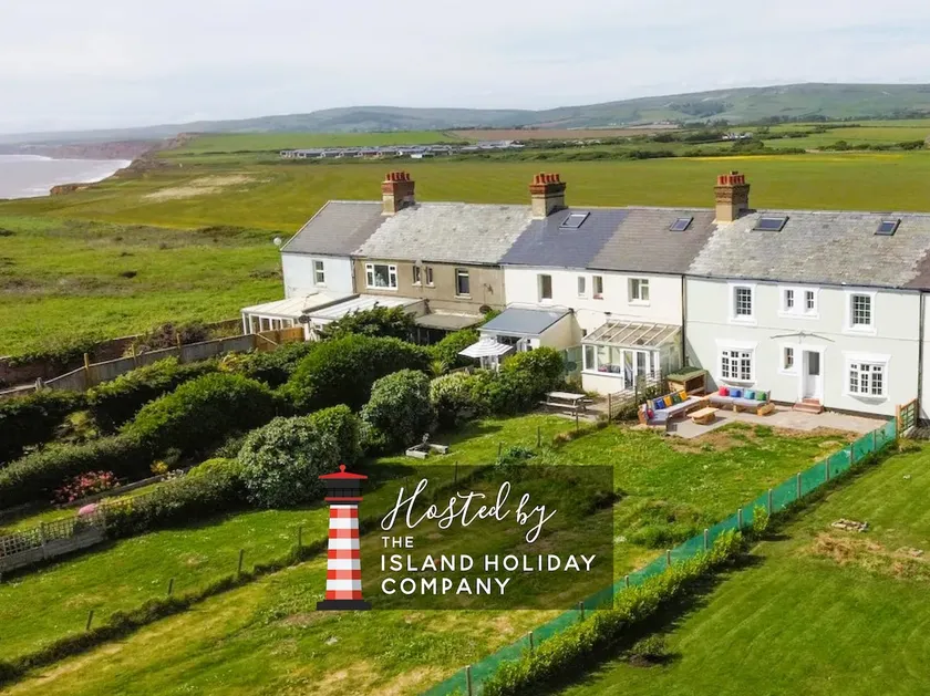 Coastguard Cottage - Image 1