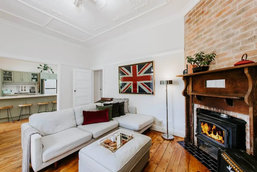The Birdhouse - Your Well-deserved Country Retreat - Image 1