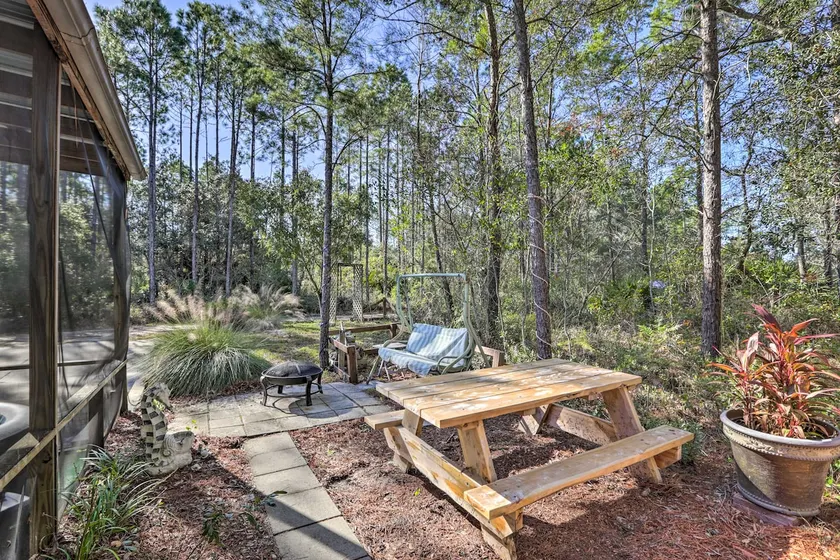 Keaton Beach Escape w/ Hot Tub < 2 Mi to Shore - Image 1