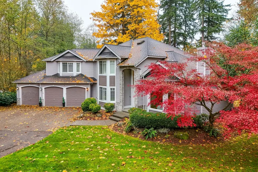Group Getaway in Beautiful Snohomish - Image 1