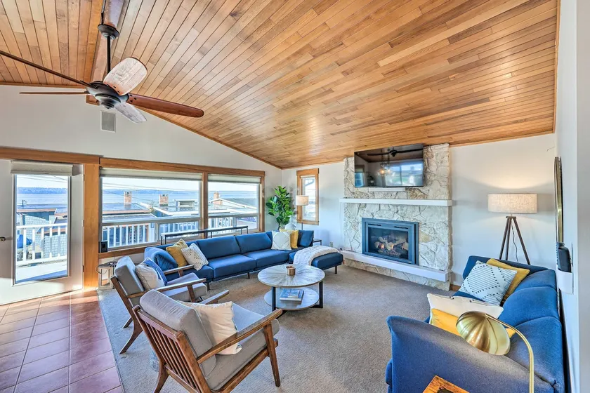 McKees Beach House w/ Ocean Views, Hot Tub! - Image 1