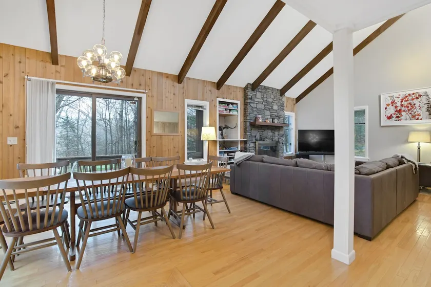 Escape To Quechee For Ski, Golf, Swimming! Family & Pet Friendly! - Image 1
