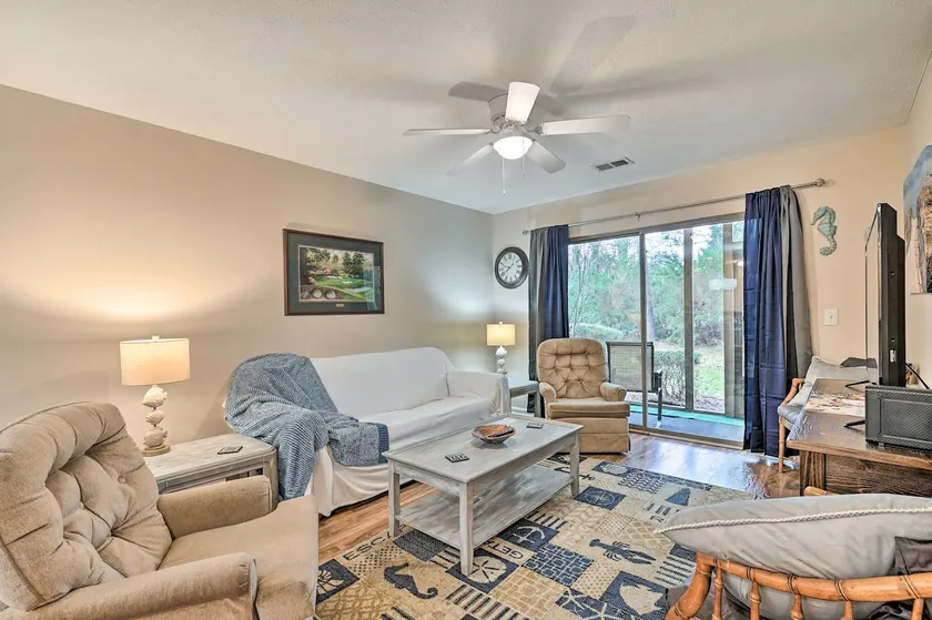 True Blue Golf Resort Condo - 3 Mi to Beach! - Image 1