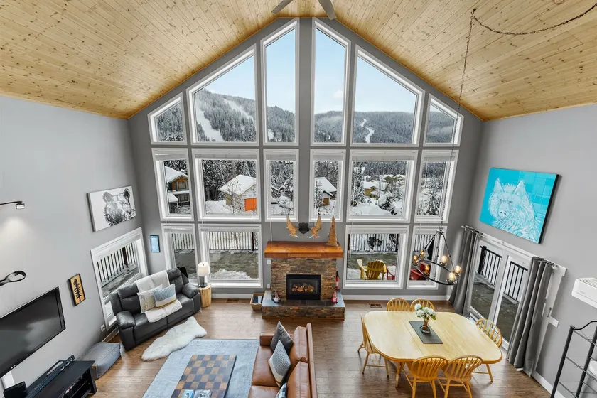 Timberwolf Lodge - Private, Central, Ski-in/Out - Image 1
