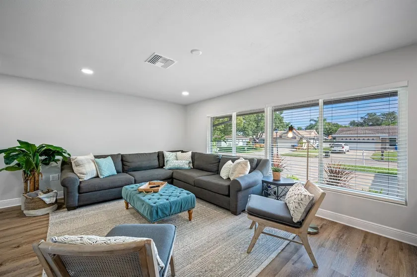 Paradise Palms- Pet Friendly home with Game Room! - Image 1