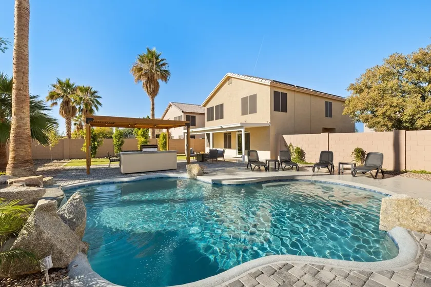 Sun-Drenched Terrace: Chic w/Grille, Firepit, Pool - Image 1