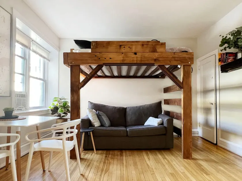 Rustic Design | King Bed | Bunk Bed | Central - Image 1