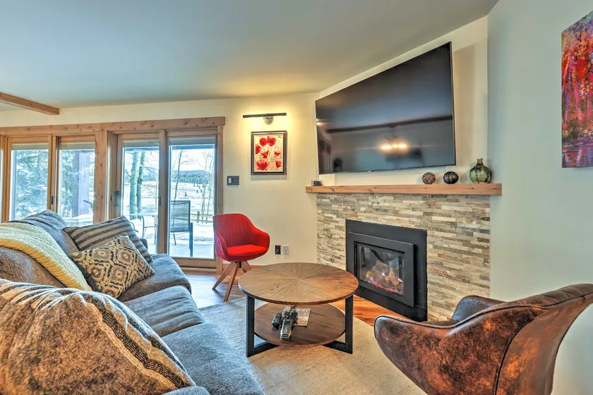 303D Dillon Bay 2BR Condo - Image 1