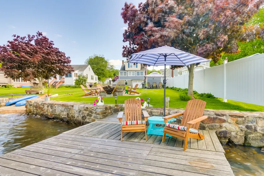 Lakefront Home, Close to Mt Southington! - Image 1