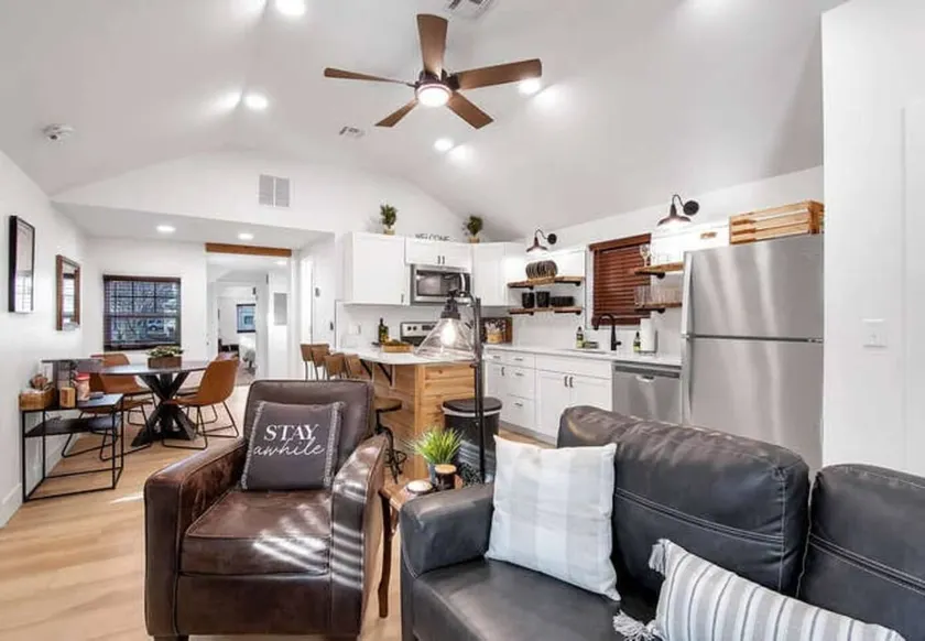 Delano Cabin - 2 Kings - Cute and Cozy! - Image 1