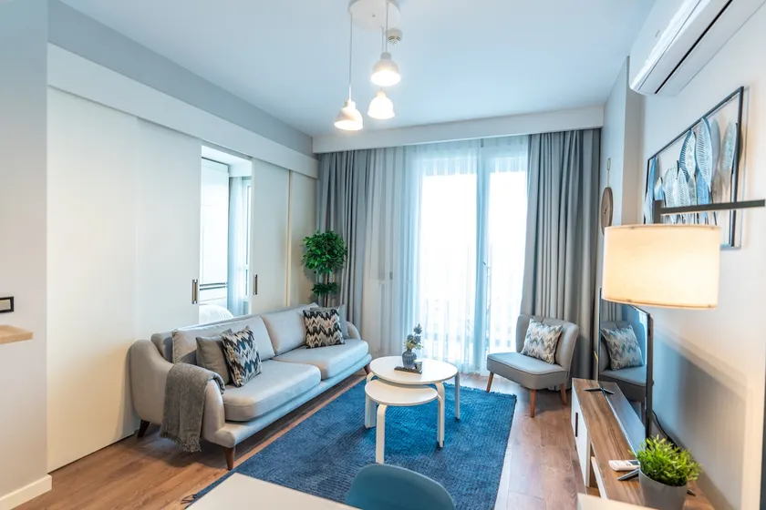 Stylish City Living - Your Urban Charm - Image 1