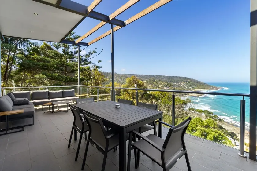 Azure Wye River - Amazing ocean view family home - Image 1