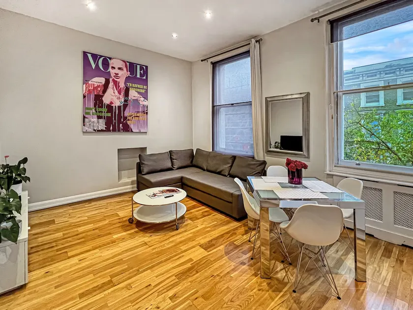 The Chelsea Kensington 159 Apartment - Image 1