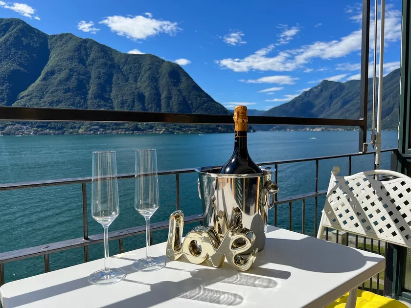 Lake Loft Colonno - Image 1