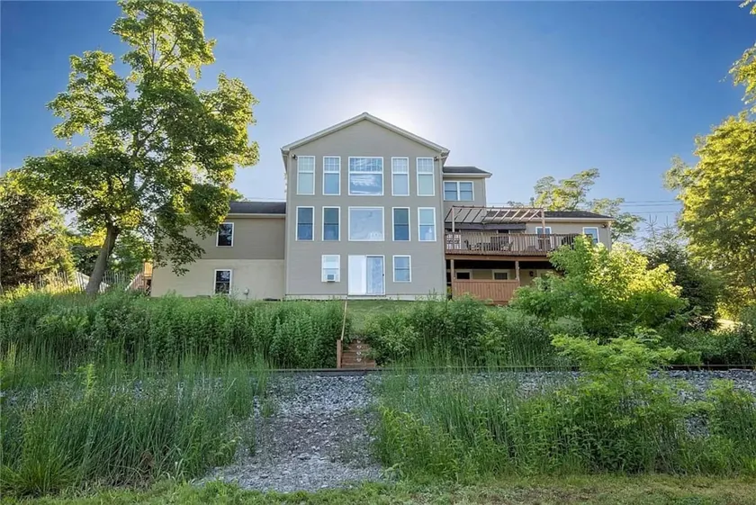 Private, Spacious Lakefront Filled with Amenities - Image 1