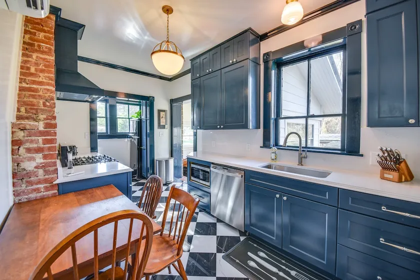 Radiant Gloucester House w/ Private Porch! - Image 1