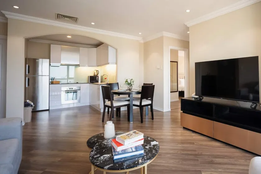 Rare Central 2BR Serviced Apt. Pool+Gym+WiFi+Sauna - Image 1