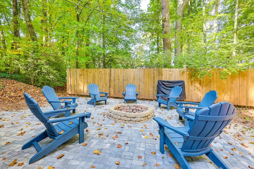 Family-Friendly Knoxville Home: Close to UT! - Image 1