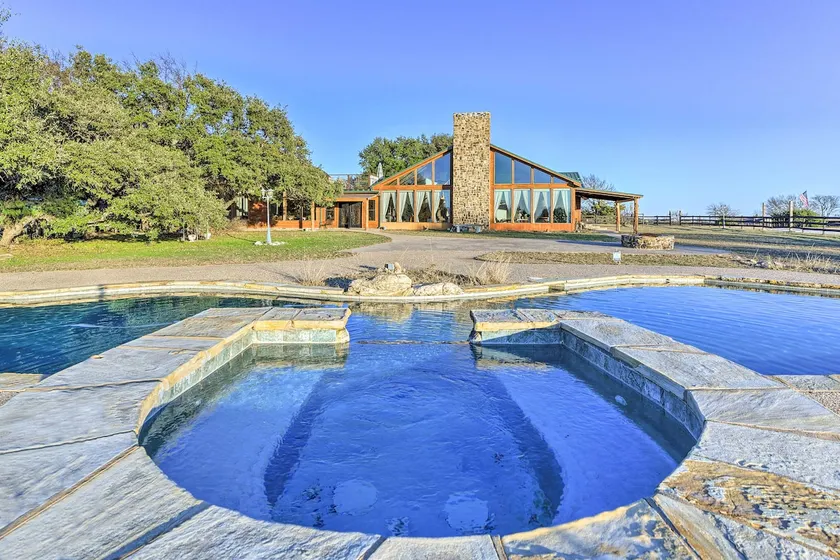 Banquet Hall & Pool: Expansive Forestburg Ranch! - Image 1