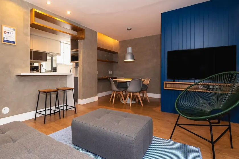Room & Living Room 100m from Ipanema Beach | PM 1757/503 - Image 1