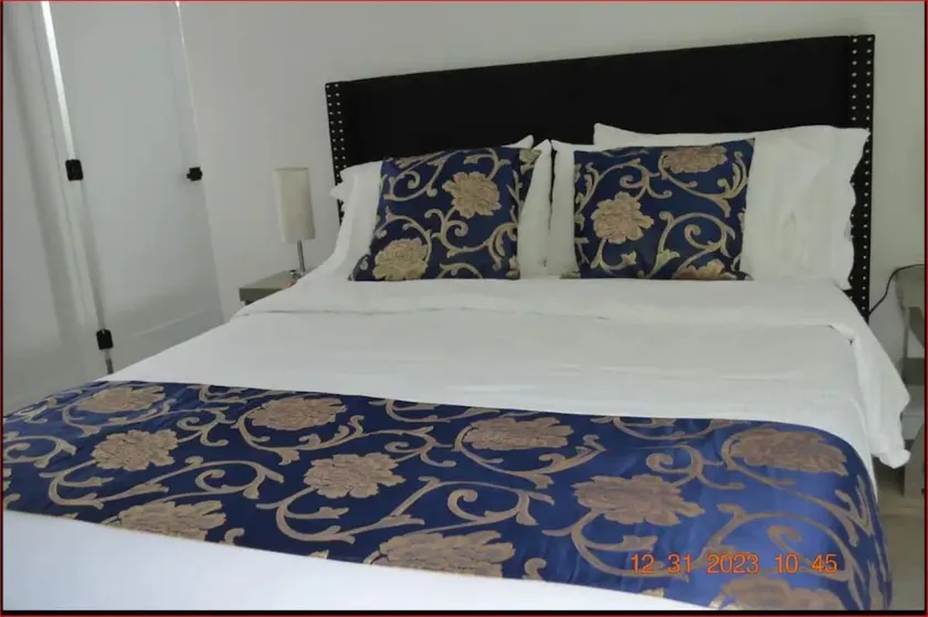 Modern Family Vacation Rental in Oakland - Image 1