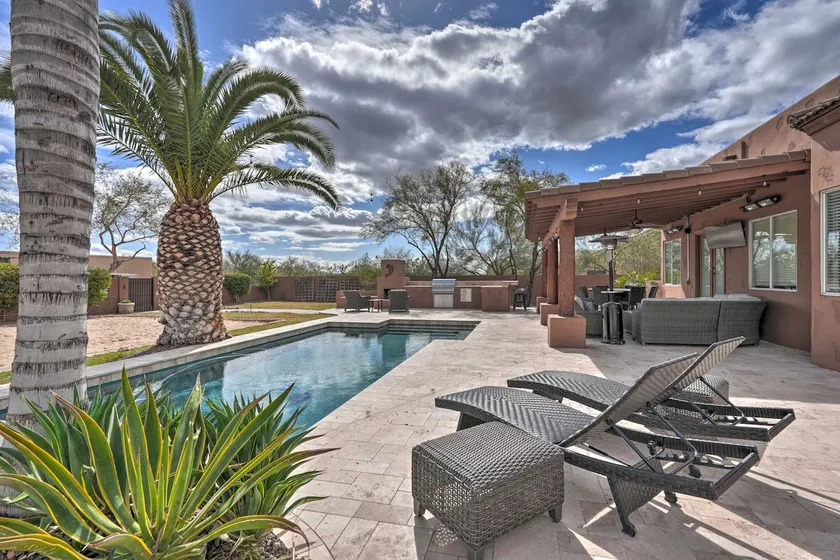 Hot Tub, Game Room! North Phoenix Desert Gem - Image 1