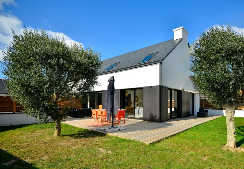 A 2 pas de la plage, la Villa YIN - Image 1